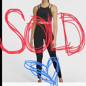 New with tags authentic Nike yoga legging luxe size small